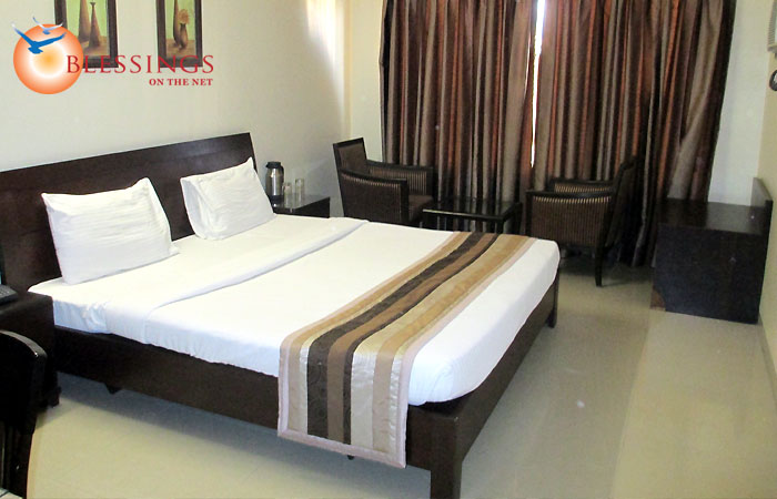 Hotel Reeva Suites Shirdi 