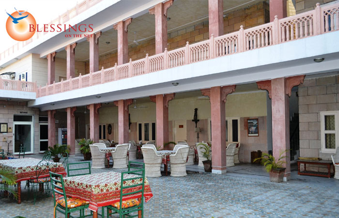 Suryaa Villa