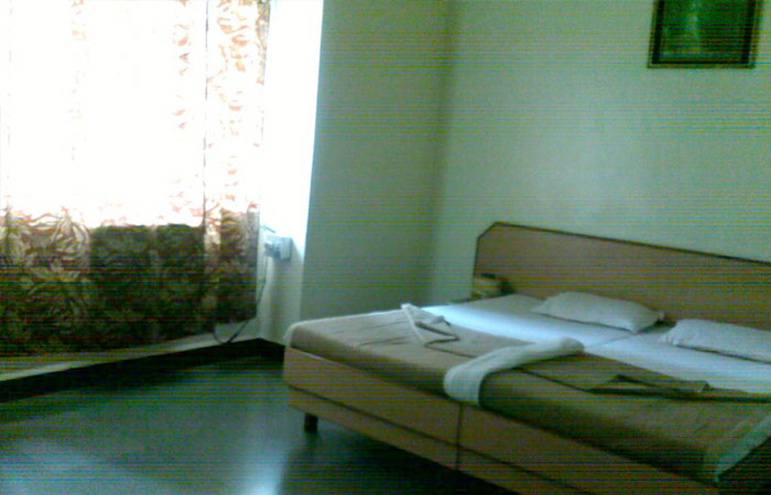 Hotel Rajpurush