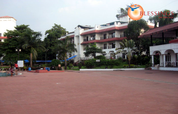 Khanvel Resort