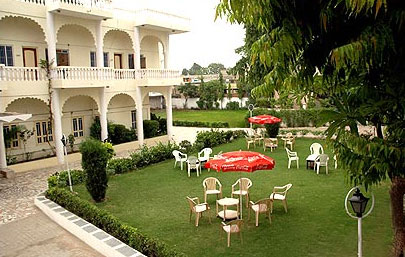 Hotel Saheli Palace