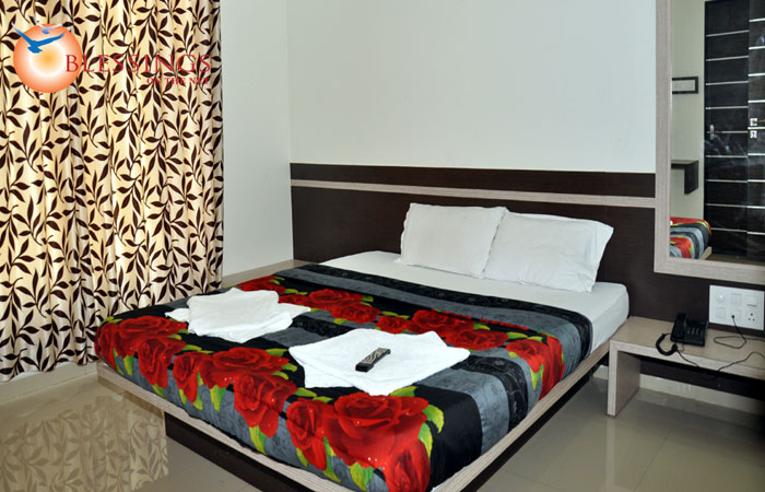 Hotel Shradha Saburi Palace