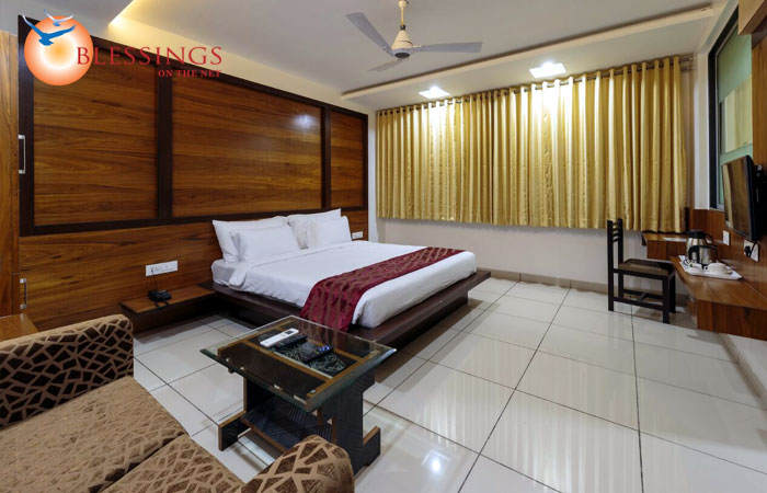 Hotel Radiant, Kolhapur