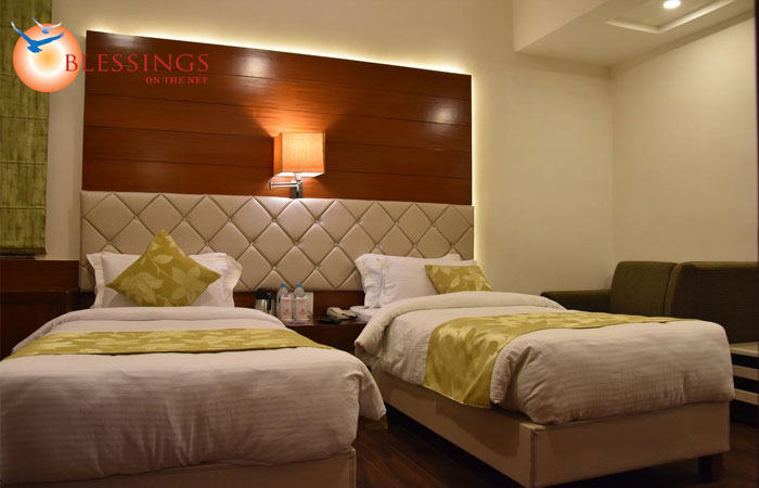 Hotel Meadows, Varanasi