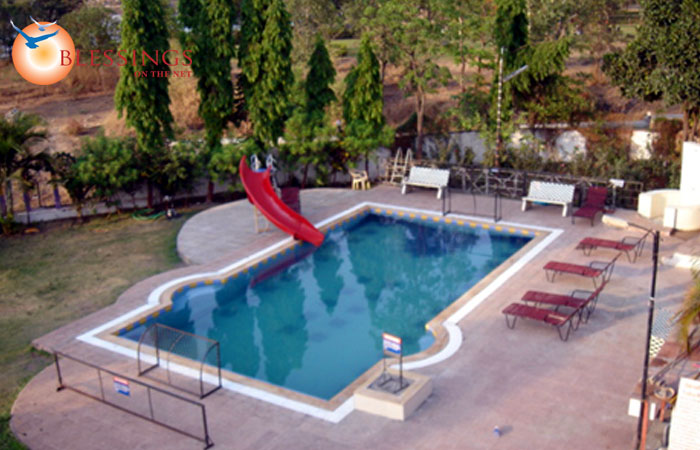 Savshanti Lake Resort